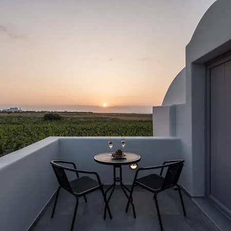 Melivoia House Collection - Private Jacuzzi Foinikia (Santorini)
