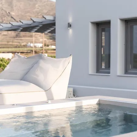 Melivoia House Collection - Private Jacuzzi * Foinikia (Santorini)